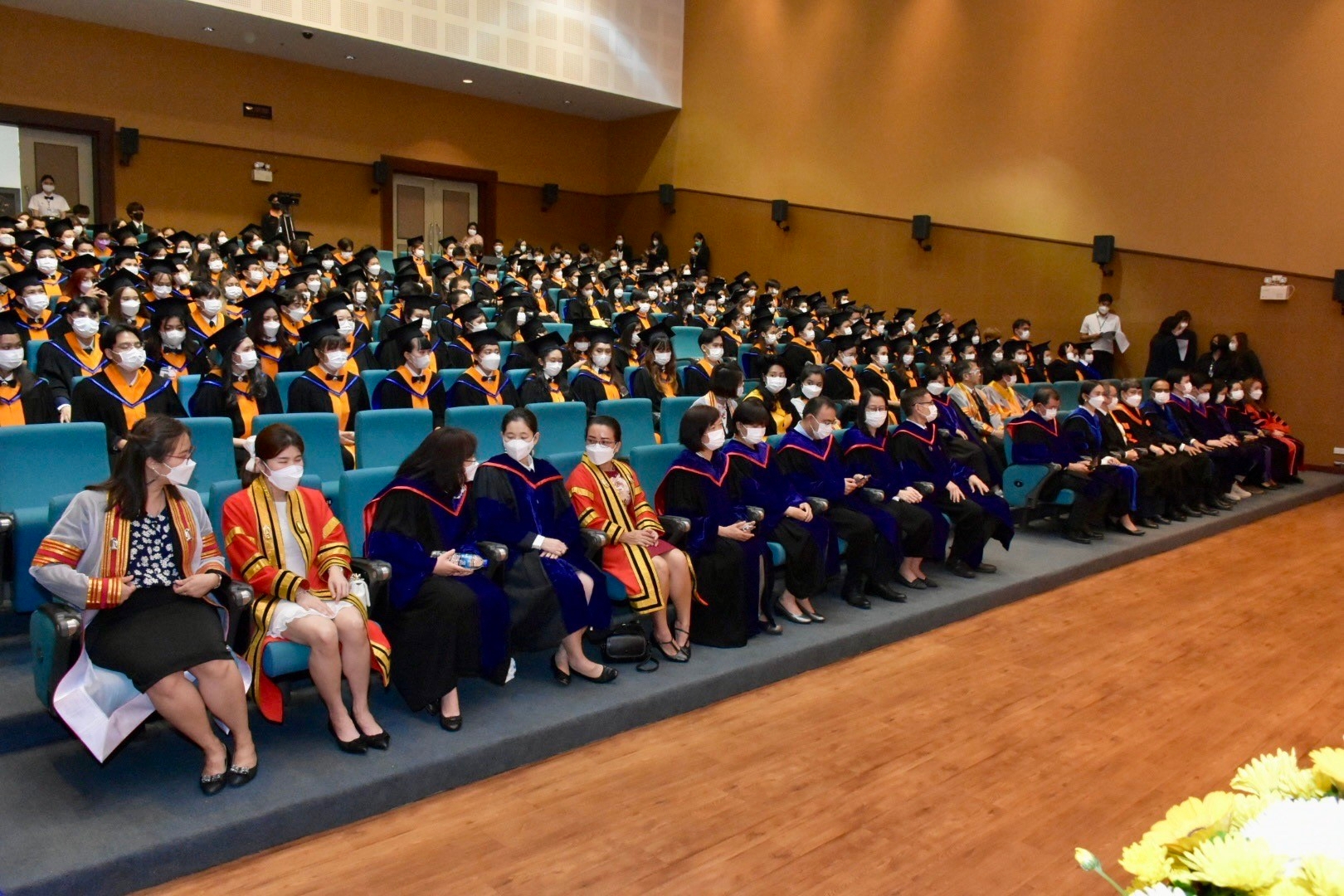 พิธีปัจฉิมนิเทศนักศึกษาผู้สำเร็จการศึกษาระดับปริญญาตรี และระดับบัณฑิตศึกษา ปีการศึกษา 2563 - 2564